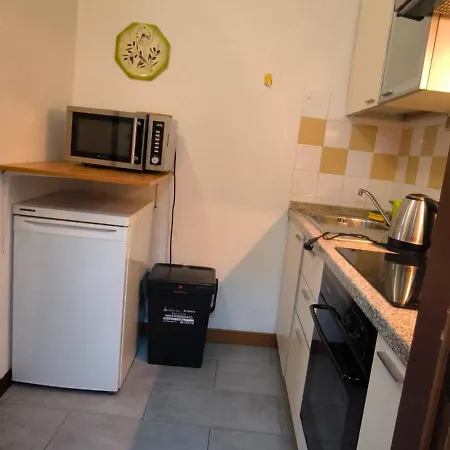 Stall Lonc Apartment